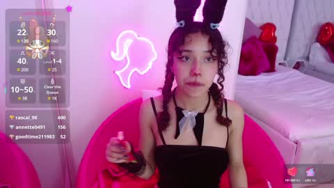 Snapshot of ava_williams_ chatting on February 8, 4:25 pm AVA online show from February 8, 4:25 pm