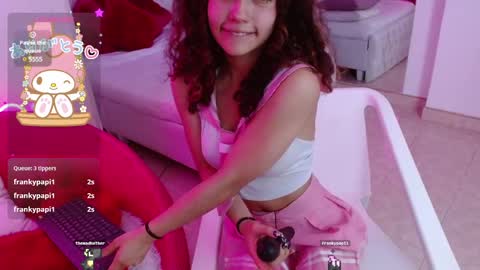 Snapshot of ava_williams_ chatting on February 10, 4:25 pm AVA online show from February 10, 4:25 pm