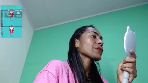 Snapshot of avalericherrycm101 chatting on December 4, 3:27 am avalericherrycm101 online show from December 4, 3:27 am