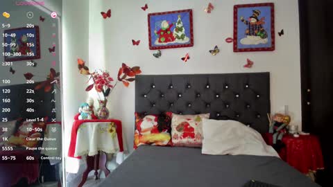 Ava Tomas online show from December 12, 4:04 am