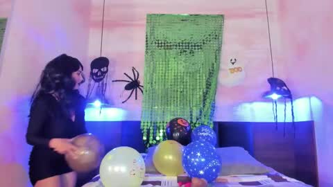 Snapshot of avawhiite chatting on October 27, 8:02 pm avawhiite online show from October 27, 8:02 pm