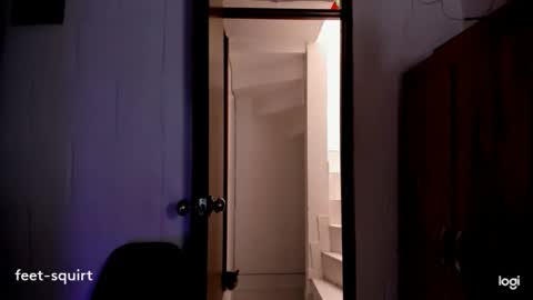 Valery -- online show from December 13, 8:25 pm