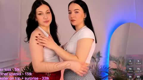 Avelyne online show from October 17, 2:08 pm