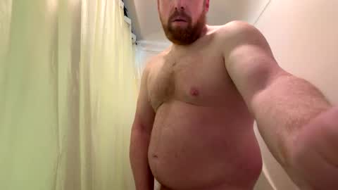 Snapshot of averagedan90 chatting on March 9, 10:08 am Dan online show from March 9, 10:08 am