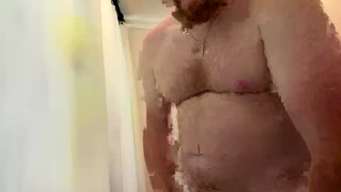 Snapshot of averagedan90 chatting on July 14, 8:58 pm Dan online show from July 14, 8:58 pm