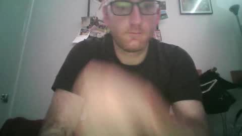 Snapshot of averagepenisalex chatting on February 6, 9:01 am averagepenisalex online show from February 6, 9:01 am