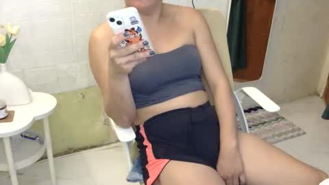 Rhian online show from November 25, 5:51 am