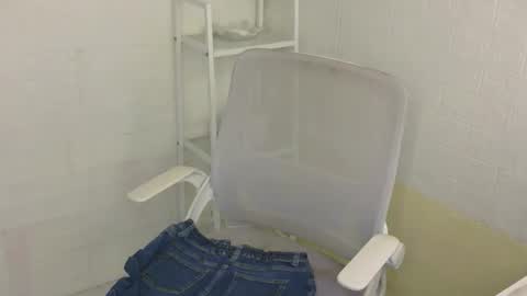 Rhian online show from March 2, 3:09 am