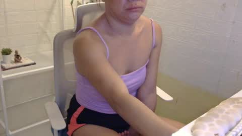 Rhian online show from June 15, 4:47 am