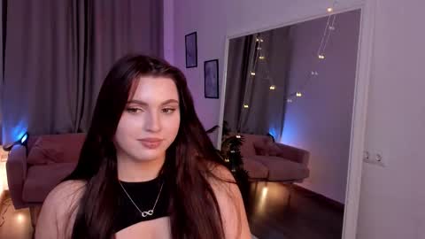 Avery online show from December 15, 10:03 pm