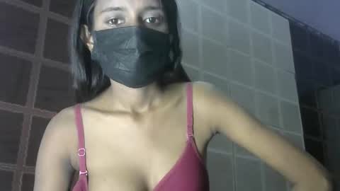 Snapshot of avery_lust01 chatting on March 31, 5:19 am avery_lust01 online show from March 31, 5:19 am