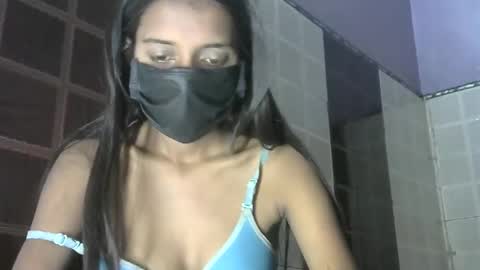 Snapshot of avery_lust01 chatting on April 11, 5:45 am avery_lust01 online show from April 11, 5:45 am
