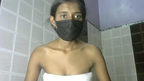 Snapshot of avery_lust01 chatting on May 18, 6:08 am avery_lust01 online show from May 18, 6:08 am