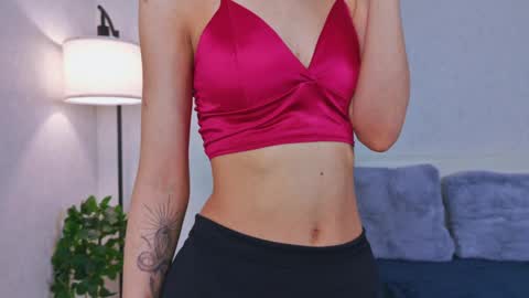 Lucy online show from April 1, 7:42 am