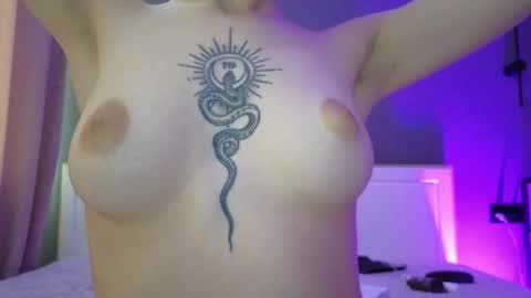 avgustina_love online show from May 3, 9:04 am