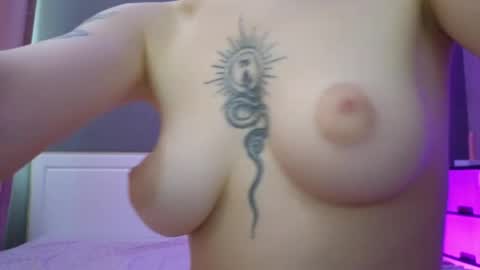 avgustina_love online show from May 23, 9:13 am