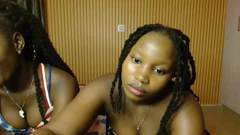 Avian online show from November 11, 4:51 pm