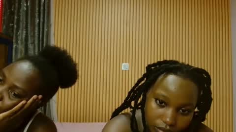 Avian online show from November 30, 5:06 pm