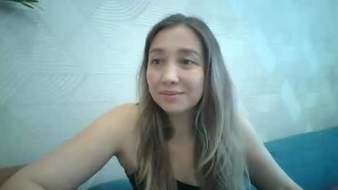 Snapshot of avinelra chatting on March 24, 2:49 am avinelra online show from March 24, 2:49 am