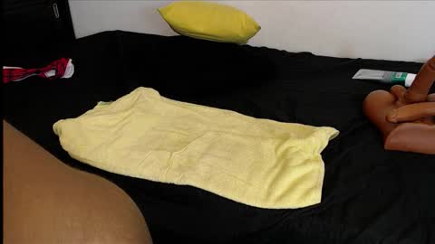 AVIS  online show from October 15, 7:52 am