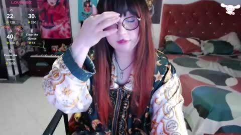 Snapshot of avril2809 chatting on September 10, 2:44 am Abril online show from September 10, 2:44 am