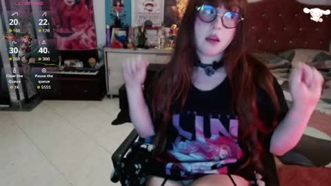 Snapshot of avril2809 chatting on April 4, 3:38 am Abril online show from April 4, 3:38 am