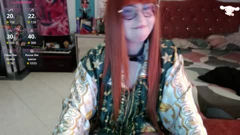 Snapshot of avril2809 chatting on April 6, 5:52 am Abril online show from April 6, 5:52 am