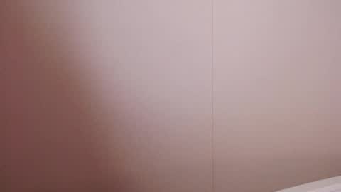 Snapshot of avrora_lew_ chatting on March 5, 3:18 am Avrora Inst online show from March 5, 3:18 am