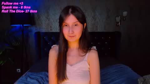 Avrora online show from November 11, 7:36 pm