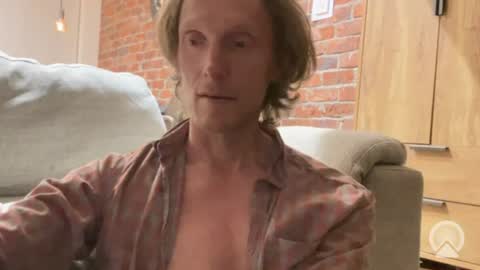 Aiden W online show from July 14, 1:30 am
