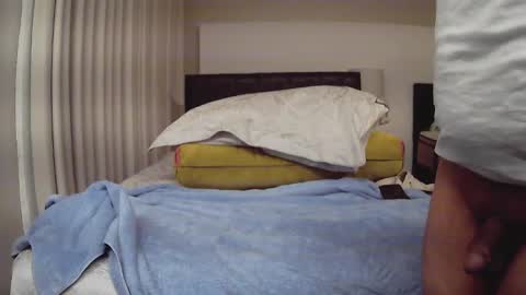 awardy3211 online show from November 3, 10:53 pm