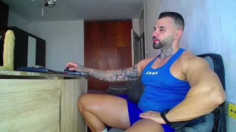 Santiago777 online show from October 22, 9:20 am