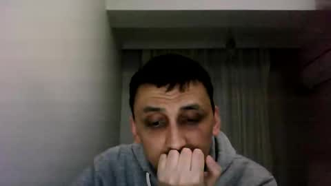 Snapshot of awesenheit chatting on April 5, 7:22 pm awesenheit online show from April 5, 7:22 pm