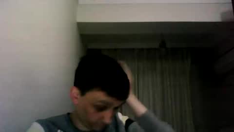 Snapshot of awesenheit chatting on April 7, 7:03 pm awesenheit online show from April 7, 7:03 pm