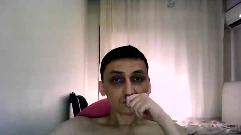 Snapshot of awesenheit chatting on June 6, 12:32 pm awesenheit online show from June 6, 12:32 pm