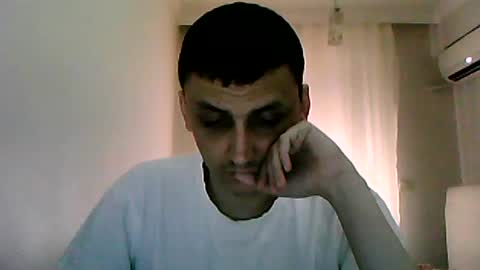 Snapshot of awesenheit chatting on July 3, 4:52 am awesenheit online show from July 3, 4:52 am