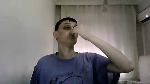 Snapshot of awesenheit chatting on July 11, 10:18 am awesenheit online show from July 11, 10:18 am