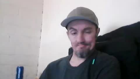 aweshite online show from December 17, 6:42 pm