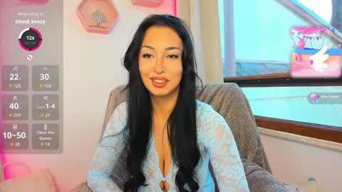 Snapshot of awesome_jolie chatting on April 6, 5:30 am Jolie online show from April 6, 5:30 am