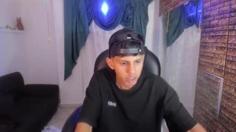 Axel online show from September 20, 12:55 am
