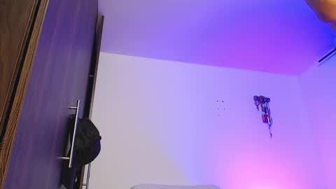 Independiente Model online show from January 8, 12:51 pm