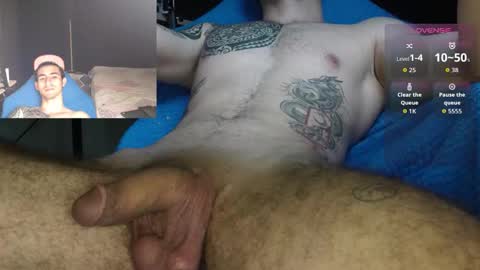 Snapshot of axel_ag chatting on December 19, 3:52 pm Axel online show from December 19, 3:52 pm