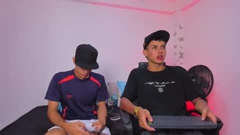 AXEL online show from November 21, 7:56 pm