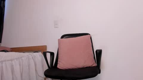 Snapshot of axel_davis_ chatting on November 3, 9:05 pm axel davis online show from November 3, 9:05 pm