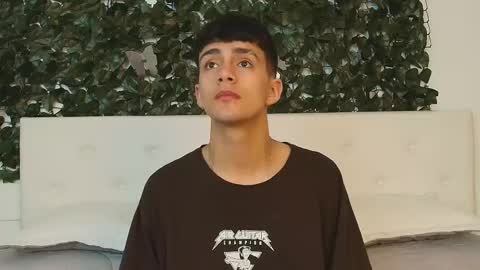 axel_draven online show from September 18, 11:12 am