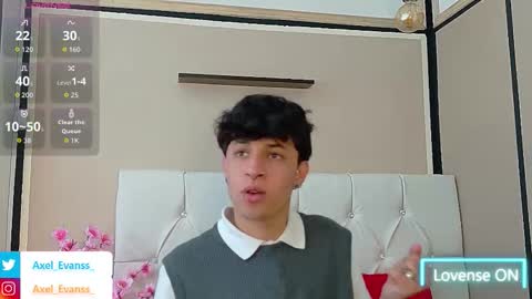 Snapshot of axel_evanss chatting on October 13, 1:00 pm Axel Evanss online show from October 13, 1:00 pm