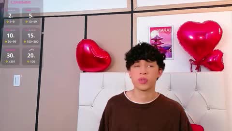 Axel Evanss online show from March 7, 1:08 pm