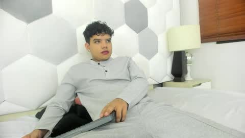 Axel Forte online show from February 21, 1:01 pm