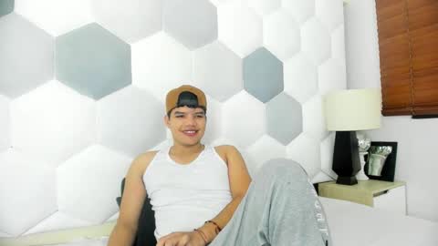 Axel Forte online show from March 12, 1:28 pm