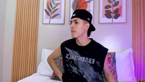 A X E L  online show from July 1, 7:46 pm